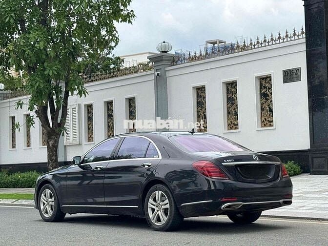 Mercedes Benz S Class 2019 S450L Luxury - 62000 km