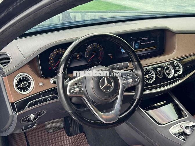 Mercedes Benz S Class 2019 S450L Luxury - 62000 km