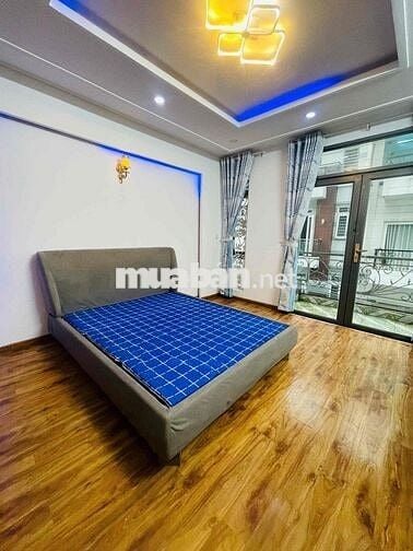 PHÒNG TRỌ MỚI TẠI 1122 QUANG TRUNG CÓ BAN CÔNG