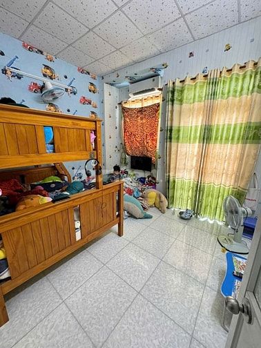 Bán nhà 24/2E1 Phạm Văn Đồng, rộng 5m, 70m², bán 6.1 tỷ