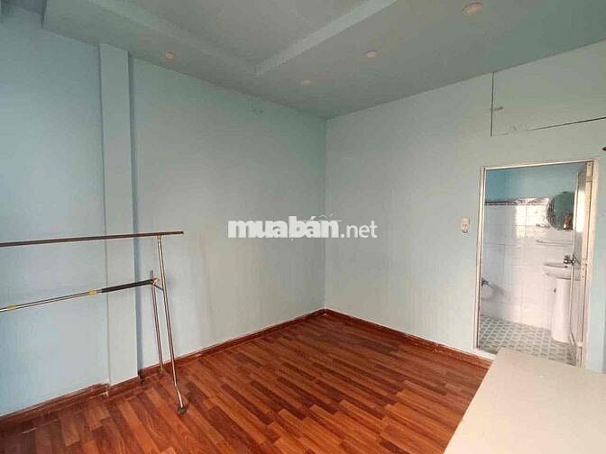 CHO THUÊ NHÀ CĂN GÓC THOÁNG RỘNG SÂN ĐỂ XE THOẢI MÁI 4PN 2WC Ở + VPCT