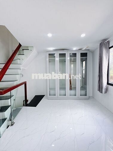 NHÀ VĨNH HỘI Q4- 3 LẦU ĐÚC - 30m2- KO QH- GIÁ 3 TỶ NHỈNH