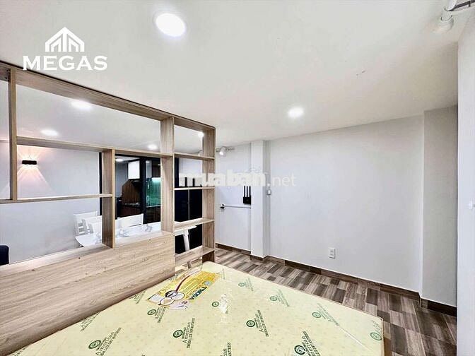 CHO THUÊ CĂN 2PN NGUYÊN TẦNG LẦU TẠI TRUNG TÂM Q3 🏡🏡🏡