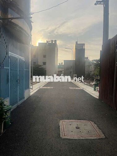 💥NHÀ VỊ TRÍ ĐẸP GIÁP TÊN LỬA CHỈ NHỈNH 3 TỶ💥