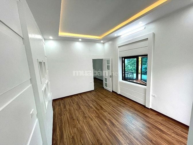 Bán nhà tại mặt phố Nguyễn Thanh Bình Hà Đông vị trí kinh doanh đỉnh 