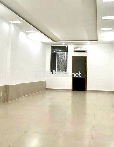NHÀ HOT! Cho thuê nhà 10B Cửu Long, Q.Tân Bình. Nhà mới, DTSD 500m2