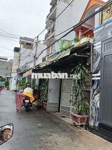 Nhà Đẹp. Lê Văn Quới , Hẻm xe hơi