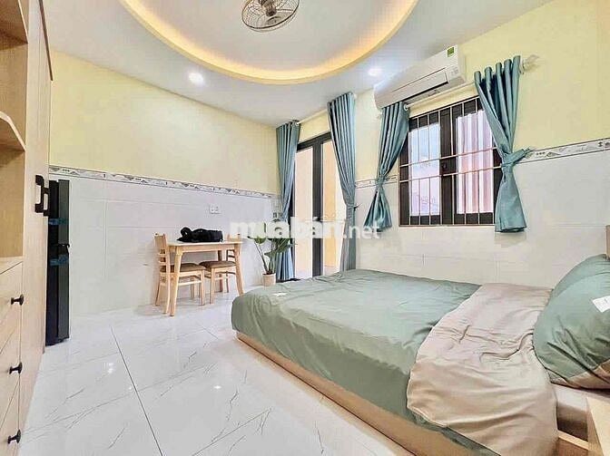 Trống Sẵn StudiO ban công full nội thất ngay ngã 4 Phú nhuận