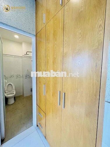 1 Phòng Ngủ có ban công Full Nội Thất gần ngã tư hàng xanh, D2