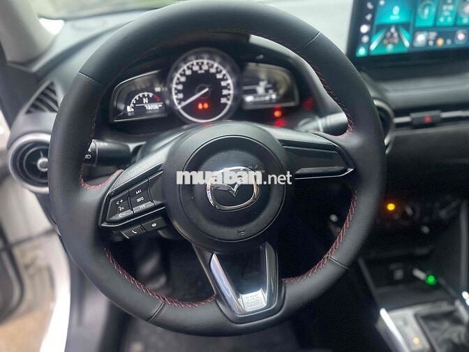 Mazda 2 2021 Deluxe - 75000 km