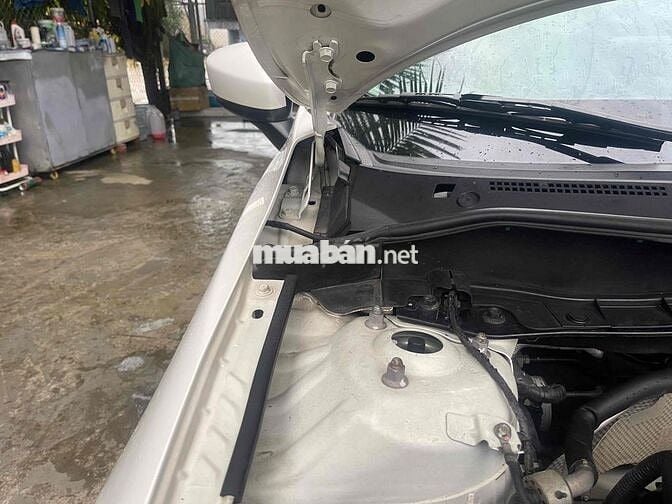 Mazda 2 2021 Deluxe - 75000 km