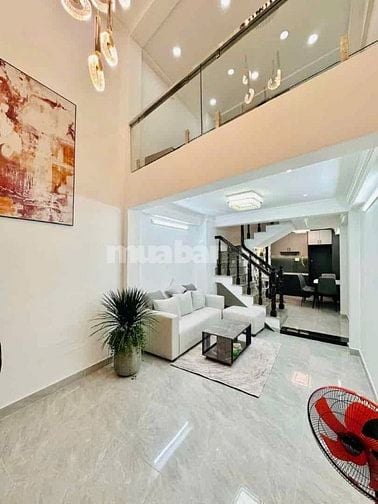 Chính chủ bán gấp nhà DT 35m2 giá 3tỷ Lê Lợi P4 Quận Gò Vấp, SHR