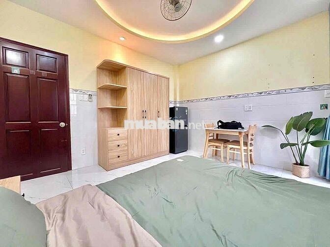 Trống Sẵn StudiO ban công full nội thất ngay ngã 4 Phú nhuận