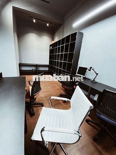 💐 CHO THUÊ NHÀ MT ĐƯỜNG C18_(K300)_10x20m_TRỆT 3 LẦU, NHÀ MỚI RỘNG RÃI