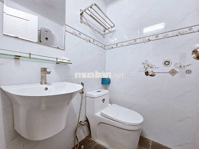Bán nhà gần hẻm xe hơi Nơ Trang Long, Bình Thạnh, 52.1m2, 2 tầng BTCT