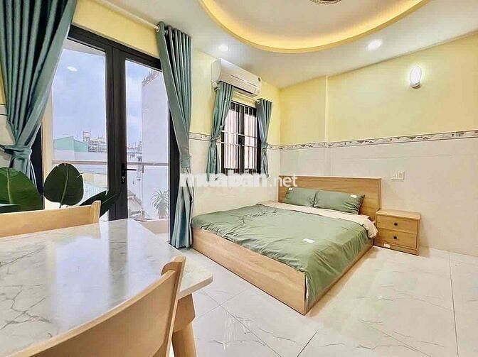 Trống Sẵn StudiO ban công full nội thất ngay ngã 4 Phú nhuận