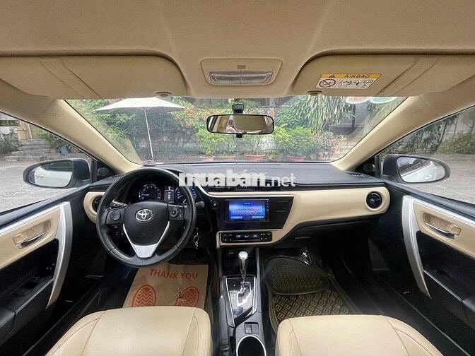 Toyota Corolla Altis 2017 1.8G Xe hãng bán