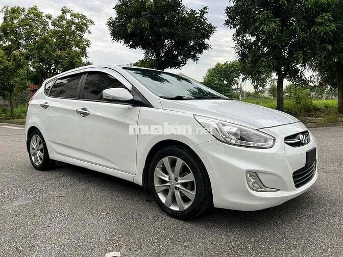 Hyundai Accent 2014 1.4 AT Hatchback - Nhập khẩu