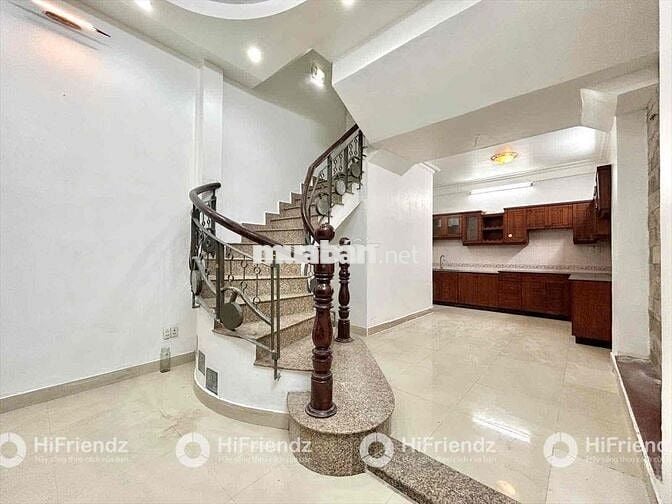 CHO THUÊ NHÀ 3 LẦU 4PN 200M2 KHU SÂN BAY - ĐƯỞNG HẺM OTO
