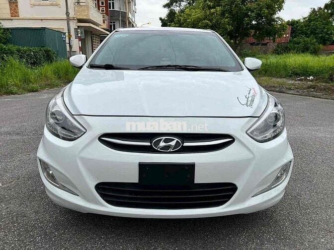 Hyundai Accent 2014 1.4 AT Hatchback - Nhập khẩu