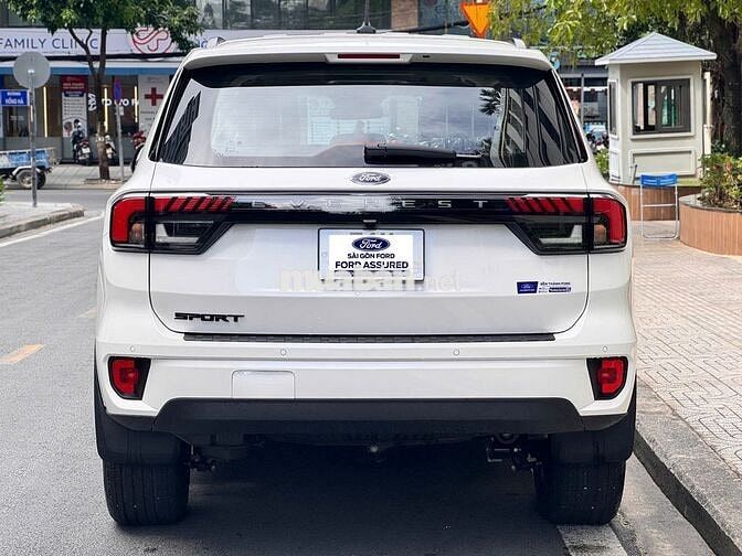 Everest Sport 2025 - Odo 660km - Zin đến 99.9%