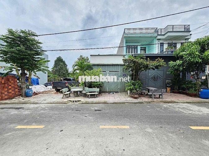 Đất mặt tiền KDC Đất Mới , phường Tân Bình Tp Dĩ An