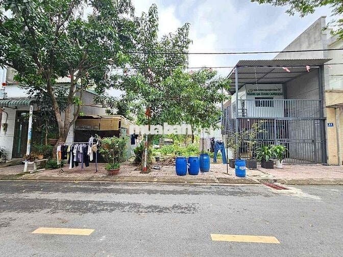 Đất mặt tiền KDC Đất Mới , phường Tân Bình Tp Dĩ An