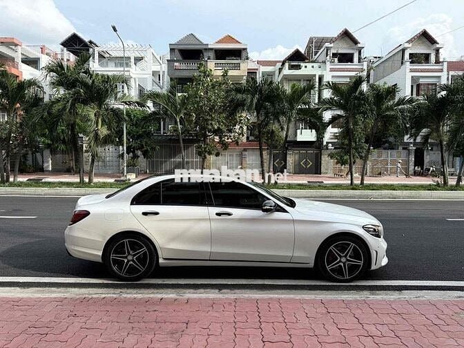 Mercedes Benz C200 Facelift model 2019