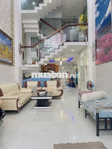 SIÊU PHẨM 5 TẦNG, 5PN, HXH TRÁNH, CẠNH CHUNG CƯ DREAM HOME,GIÁ 7.8 TỶ