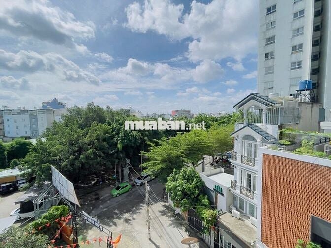 SIÊU PHẨM 5 TẦNG, 5PN, HXH TRÁNH, CẠNH CHUNG CƯ DREAM HOME,GIÁ 7.8 TỶ