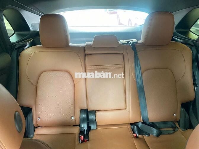 Vinfast VF8 Plus (thuê pin) Bảo hành chính hãng