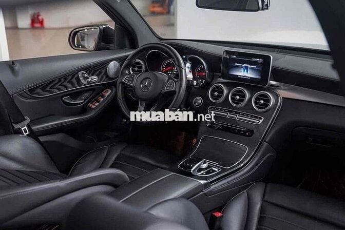 Mercedes Benz GLC 300 2018