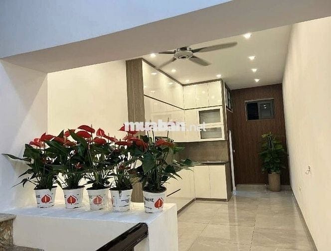 VIP – PHÂN LÔ QUÂN ĐỘI – Ô TÔ LÙI CỬA – 2 MẶT NGÕ – KHU DÂN TRÍ CAO