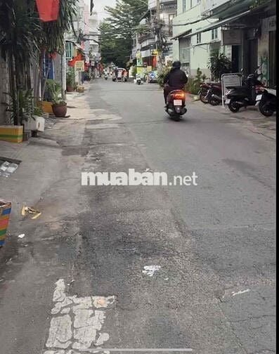 ChO THUÊ MTNB HẺM 76 Lê văn phan - phường Phú Thọ hoà : 10 x 13M