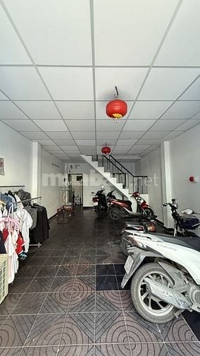 ÂU CƠ - 5 TẦNG 6PN - CHO THUÊ 30 TRIỆU - DT 4.7m x 16m - GẤP BÁN