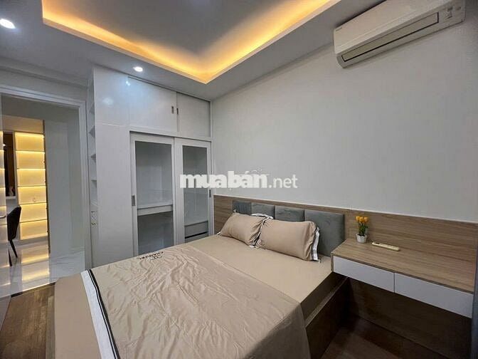 Cho thuê căn hộ Hưng Phúc Phú Mỹ Hưng. DT 80m2 2 PN giá 16 triệu,