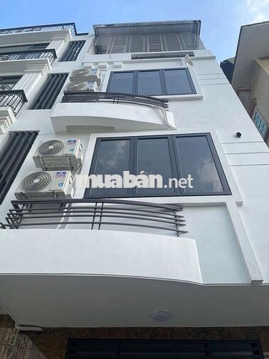 Nhà Đẹp Lô Góc-Ô Tô Tránh Vào Nhà-42M-4Tầng-MT 4M-Đình Thôn-Mỹ Đình