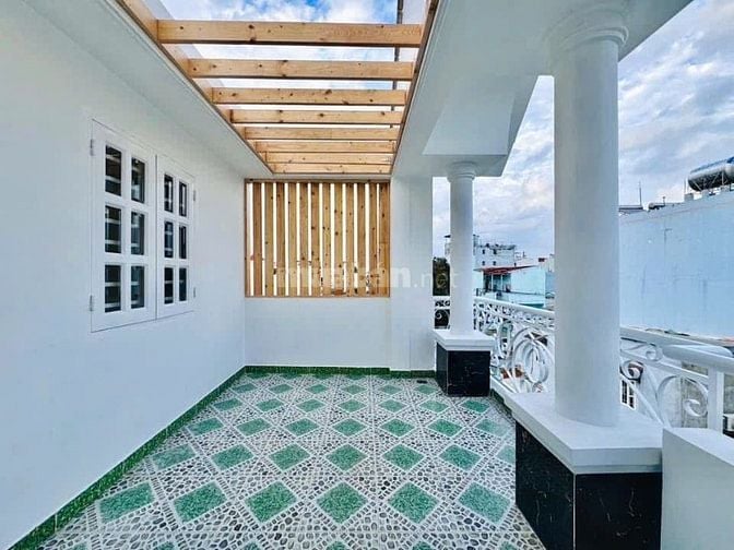 Nhà 65m² Nguyễn Văn Đậu, Bình Thạnh xây 4 tầng. Hẻm 6m gần DH, sổ sẵn