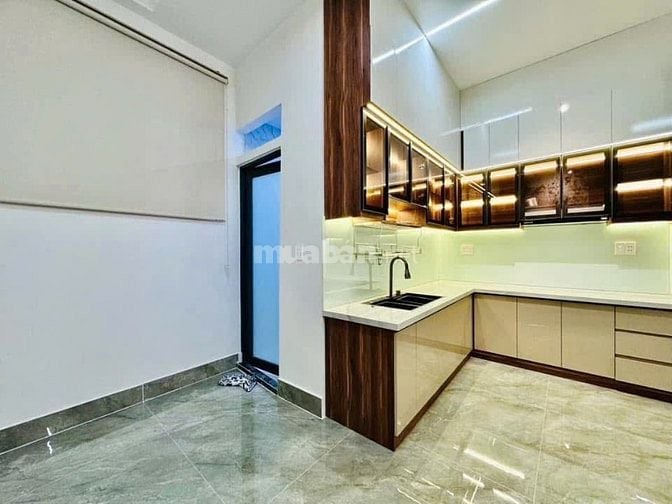 Nhà 65m² Nguyễn Văn Đậu, Bình Thạnh xây 4 tầng. Hẻm 6m gần DH, sổ sẵn