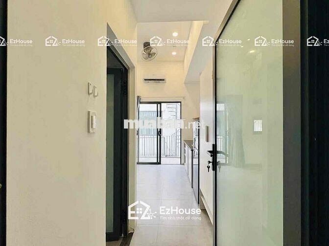 TIỆN DI CHUYỂN HUFLIT HOA SEN UEH
