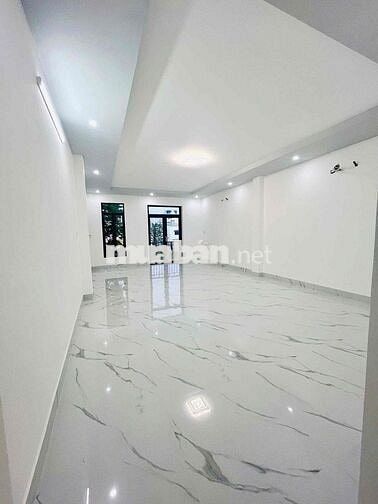 NHÀ MỚI ĐẸP TRỤC CHÍNH KDC HỒNG LOAN