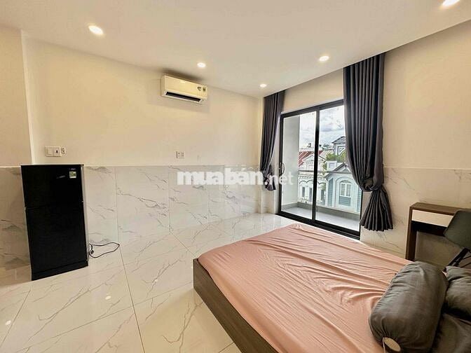 ✨CHO THUÊ CĂN HỘ 1PN TÁCH BẾP, RỘNG 40m2, MẶT TIỀN, THANG MÁY, SÁT Q1