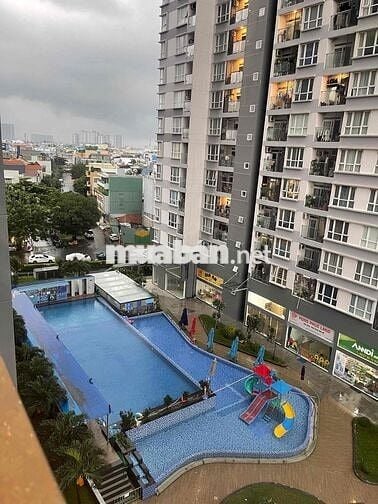 cho thuê căn hộ 2PN (50m2) nhận nhà ngay. 116 Lý Chiêu Hoàng