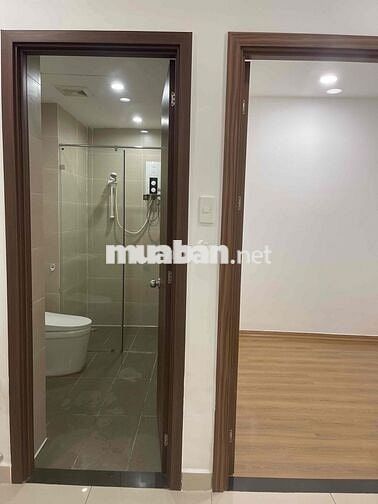 cho thuê căn hộ 2PN (50m2) nhận nhà ngay. 116 Lý Chiêu Hoàng