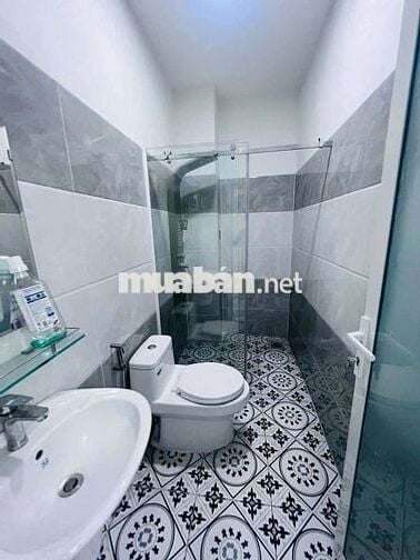 Nhà phố 4,2m Nở Hậu 5,2m x 17m. Đúc 3 lầu 1/ Hẻm nhựa 7m Hiệp Thành 07