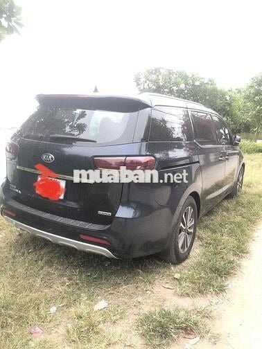 Kia Sedona 2018 2.2 DATH - 160000 km
