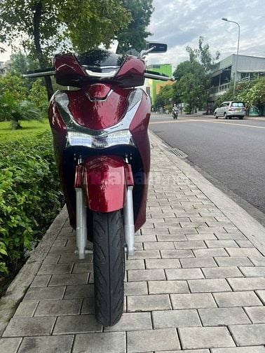 Cần bán xe Honda SH 160i ABS – màu đỏ, 2023, xe gia đình, còn mới 99%