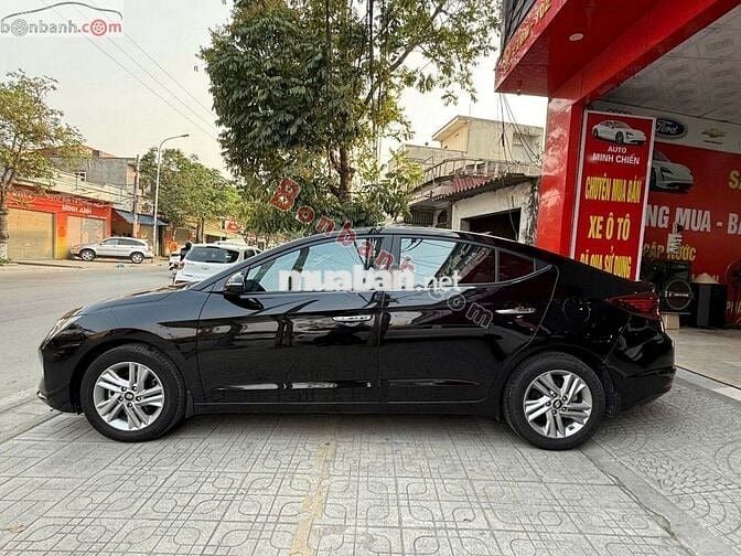 Hyundai Elantra 1.6 AT 2019