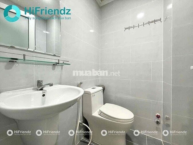CĂN HỘ 1 PHÒNG NGỦ BAN CÔNG GẦN PHẠM VĂN ĐỒNG