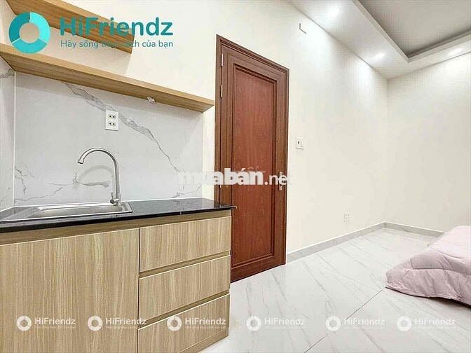 CĂN HỘ 1 PHÒNG NGỦ BAN CÔNG GẦN PHẠM VĂN ĐỒNG